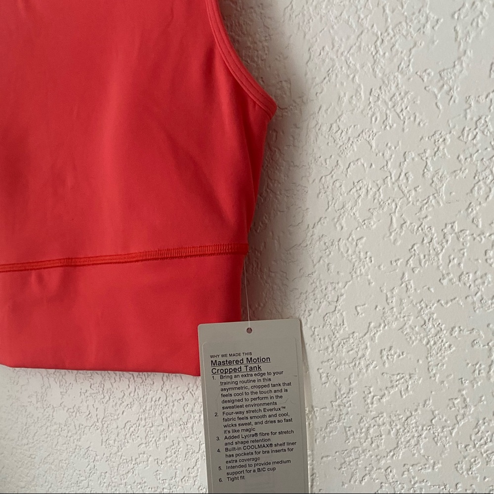 SOLD - NWT Lululemon Mastered Motion Cropped Tank - Picture 4 of 7